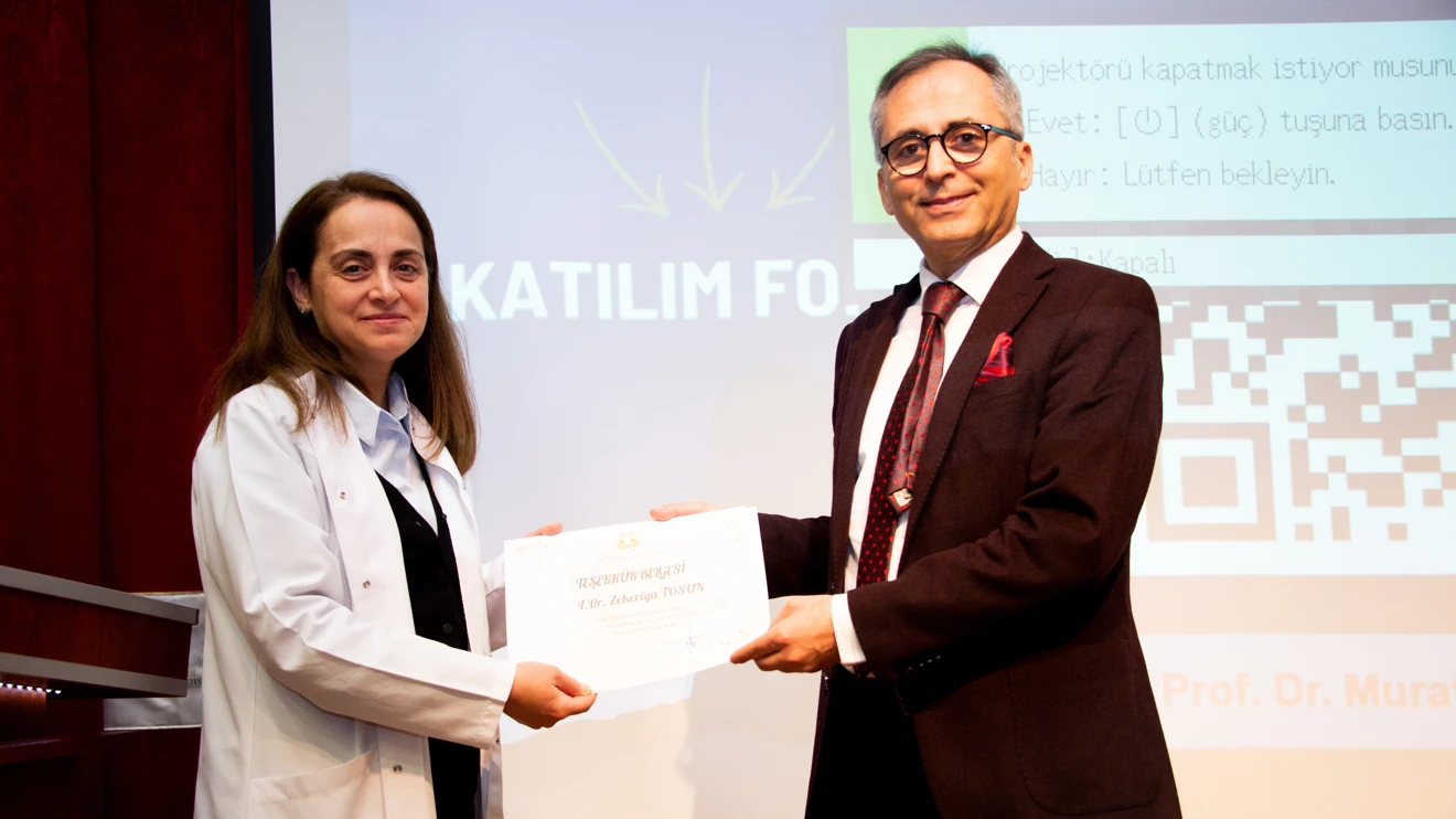 Selçuk Üniversitesinde sağlıkta yapay zeka konferansları başladı